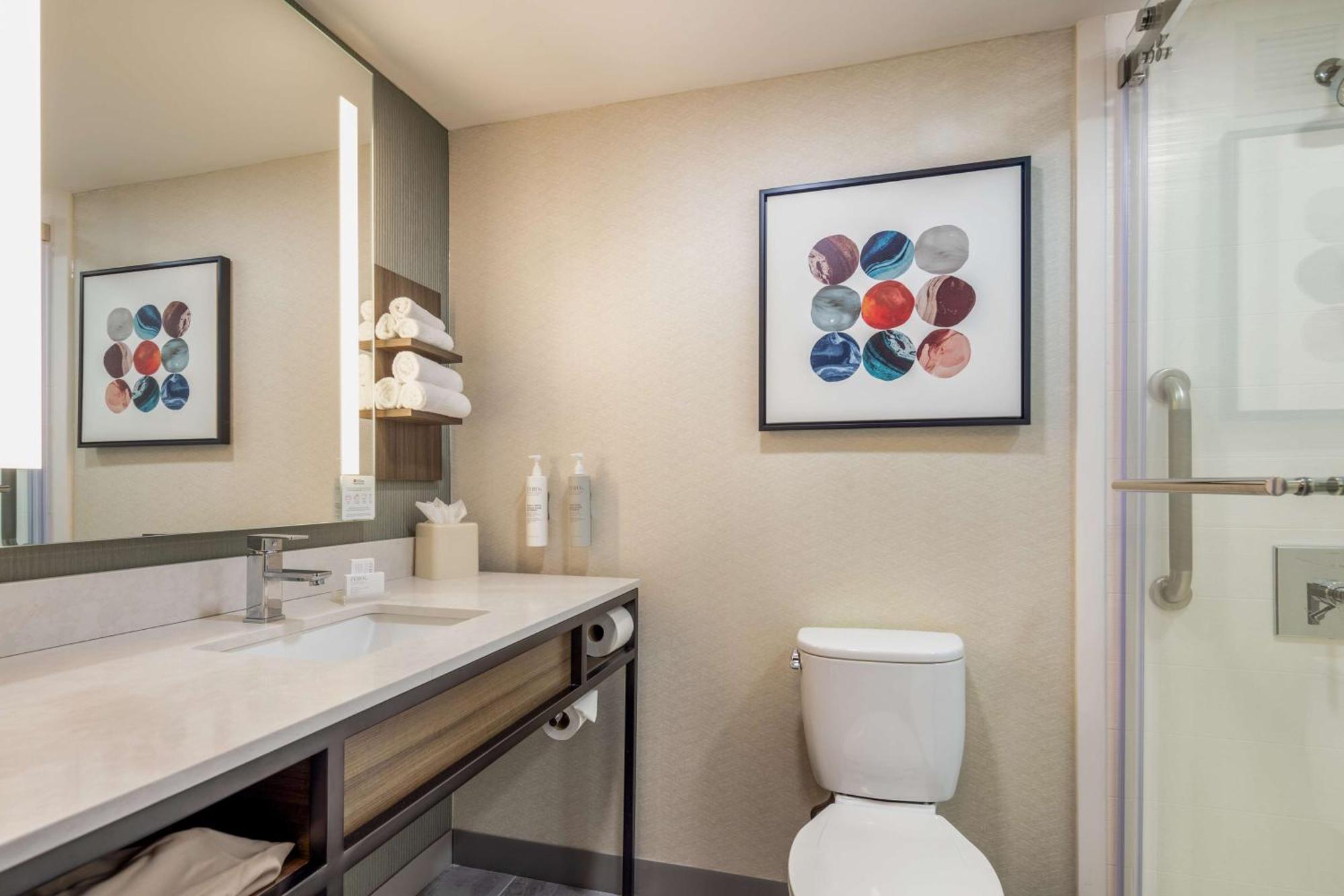 Hilton Garden Inn Oakbrook Terrace Eksteriør billede